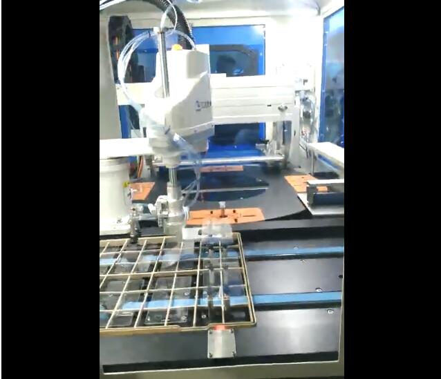 臺冠真空泵機械手圖