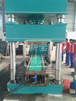 電纜溝蓋板生產中